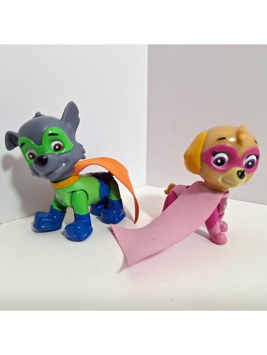 Spin Master Other - Paw Patrol Super Pups Action Figures Set Skye And Rocky Mini Figures With Capes